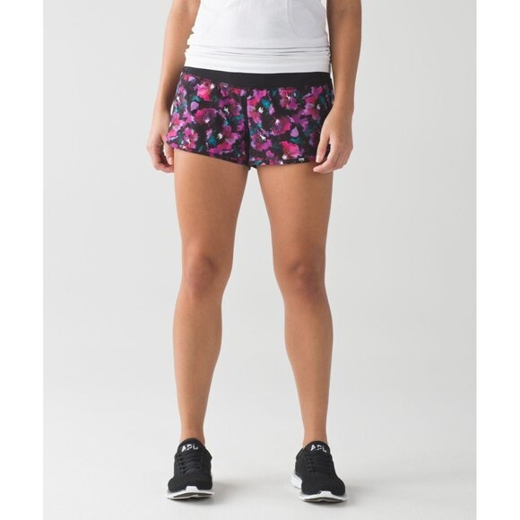 Lululemon Speed Short Mini Midnight Bloom Black Deep Fuschia Size 6 - Picture 11 of 11